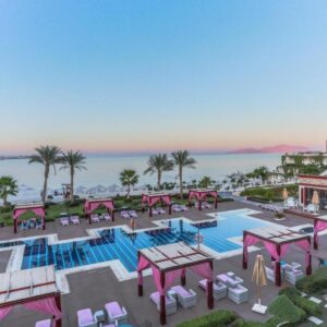Sunrise Arabian Beach Resort 01